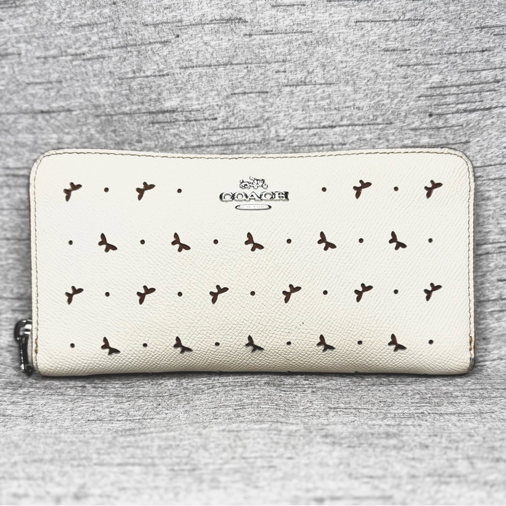 Coach Chalk White Perforated Butterfly Long Accordion Zip Wallet w/ Red Piping - Picture 3 of 11